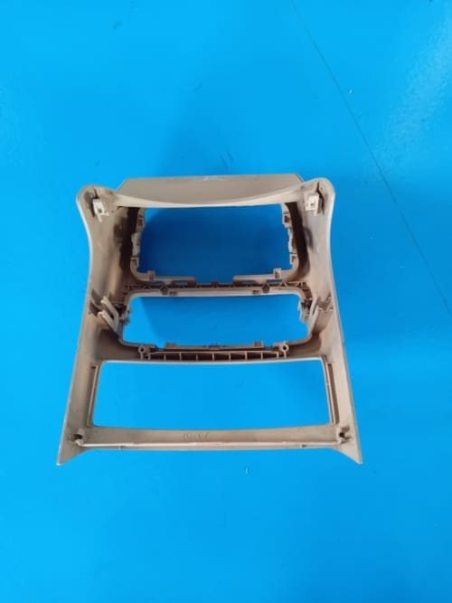 COVER CONSOLE BOX BELAKANG AUDI A6