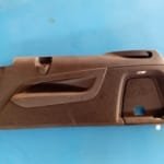 DOOR TRIM BELAKANG KANAN AUDI Q7.