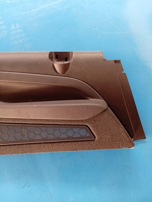 DOOR TRIMP BELAKANG KIRI AUDI Q7,