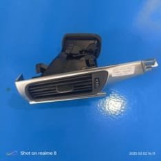 KISI – KISI AC DEPAN KANAN AUDI A6