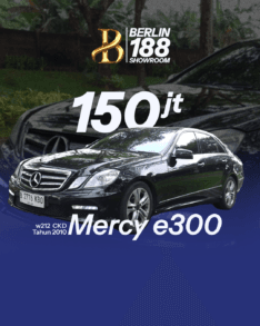 Mercy E300 w212 Tahun 2010 CKD